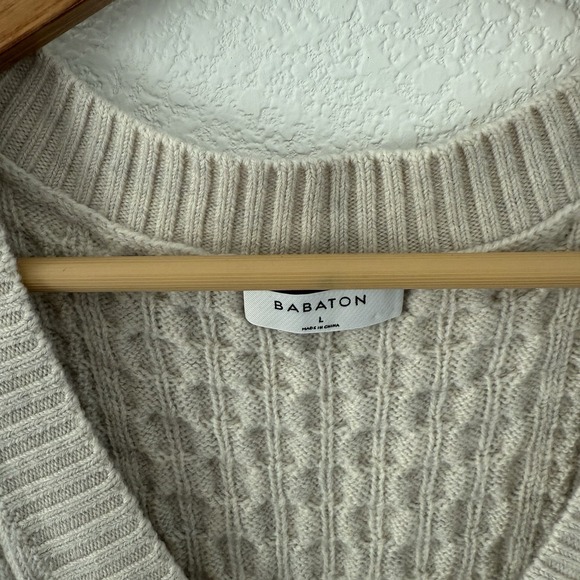 Aritzia Babaton 100% Wool Emporia Cable Knit Sweater Vest Large Ivory Fisherman - Picture 3 of 5